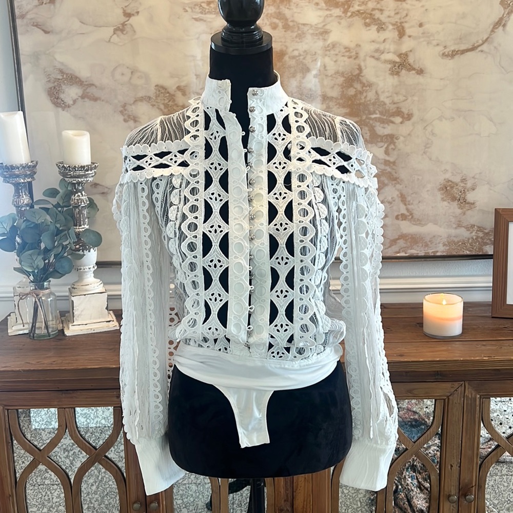 Beautiful lace bodysuit long sleeve